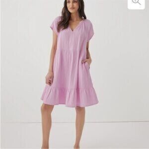 Pact Size Medium  Organic cotton double gauze throw and go lilac dress flutter